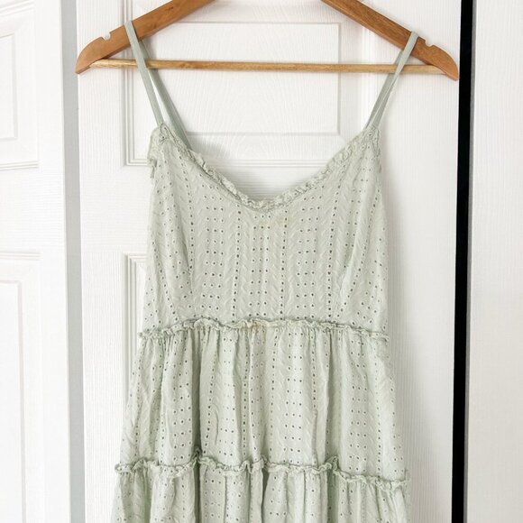 Sim & Sam Green Eyelet Tiered Sundress Women’s Size S Adjustable Straps EUC - Picture 2 of 5